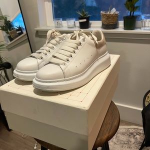 Alexander McQueen Sneakers size 39.5